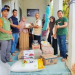 Dinsos Aceh Besar Salurkan Bantuan Ekonomi Kreatif Untuk Disabilitas di Gampong Lam Ara Cut