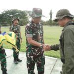 Kasrem 012/TU Resmi Menutup Diklat Bela Negara bagi Security PT Mifa Bersaudara dan PT Bel Batch IV